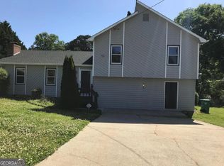 2150 Tiffany Trl, Lithonia, GA 30058