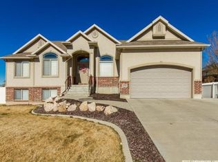 2704 W 4100 S, Roy, UT 84067