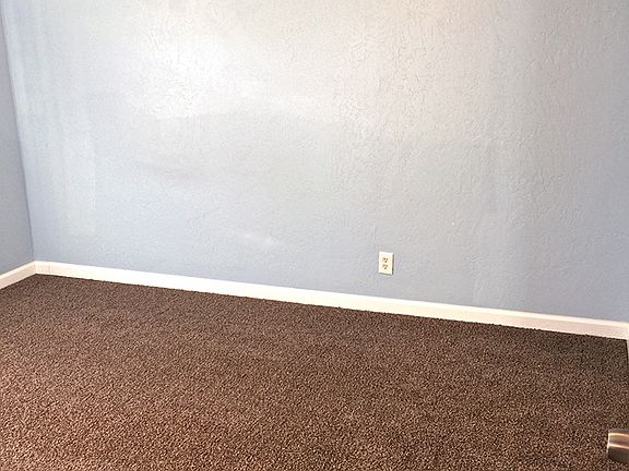 5th image of 676 Brentwood Dr Unit 14