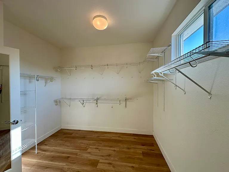 Upstairs: 
Bedroom 1 (Master Bedroom) 
Walk-in closet