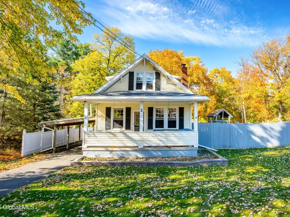 2 W Sand Lake Road, Wynantskill, NY 12198