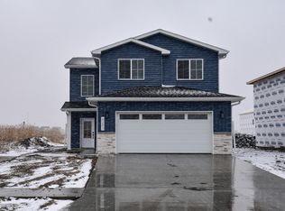 6283 87th Ave S, Horace, ND