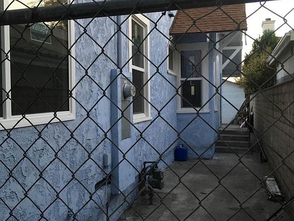 3rd image of 8046 Whitmore St