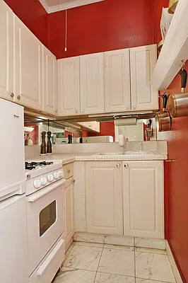Sold by Corcoran | media 6