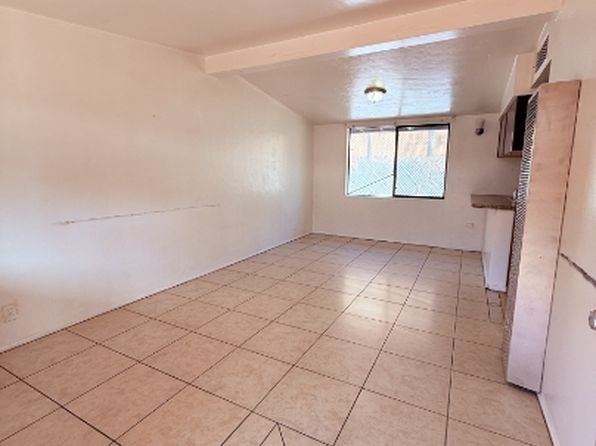 1658 N Beverly Ave #0EA6A3376