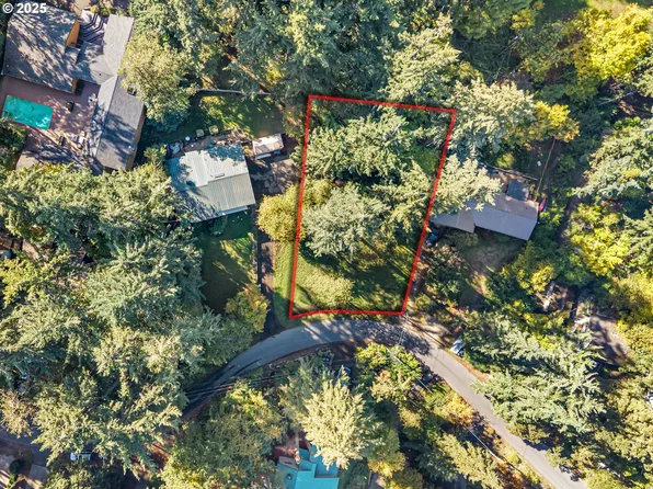 Sylvan St, Eugene, OR 97403