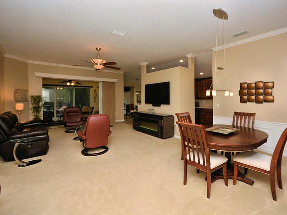 4th image of 9247 Sunrise Breeze Cir