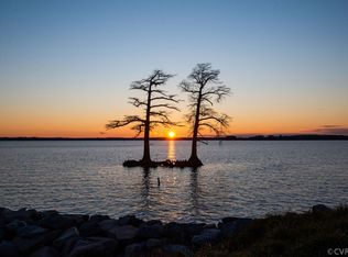 1245 Two Rivers Point, Williamsburg, VA 23185