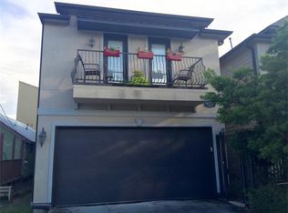 5017 Larkin St #A, Houston, TX 77007