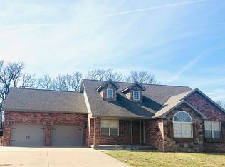 22965 Priscilla Ln, Lebanon, MO 65536