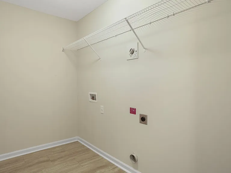 572 Brightleaf Cir — Photo 10