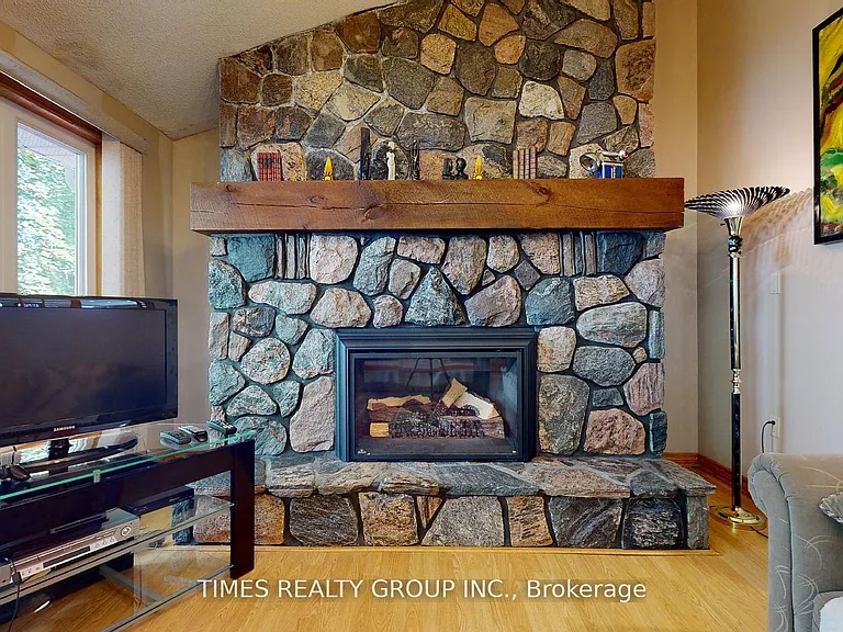 26 Evans Dr — Photo 22