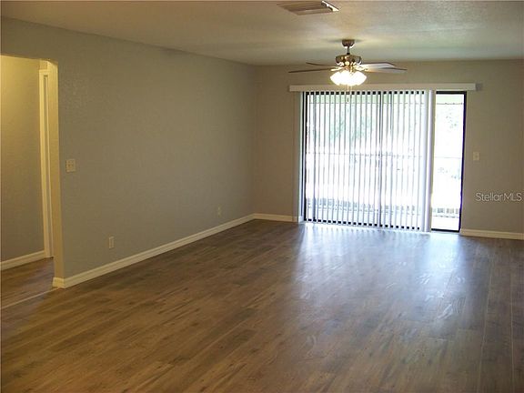 4th image of 1545 NE 2nd St APT F