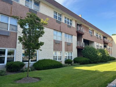 1111 River Rd APT C19, Edgewater, NJ, 07020