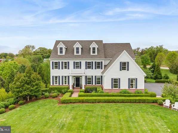 100 Galvin Cir, Kennett Square, PA 19348