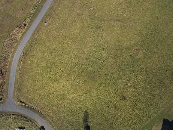 5th image of Brugh's Ln Lot 16
