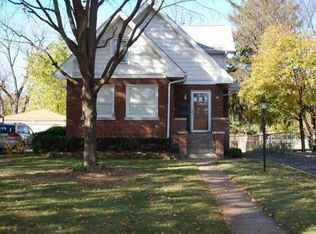 504 S Villa Ave, Villa Park, IL