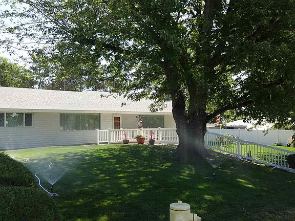 3rd image of 1603 S Auburn St