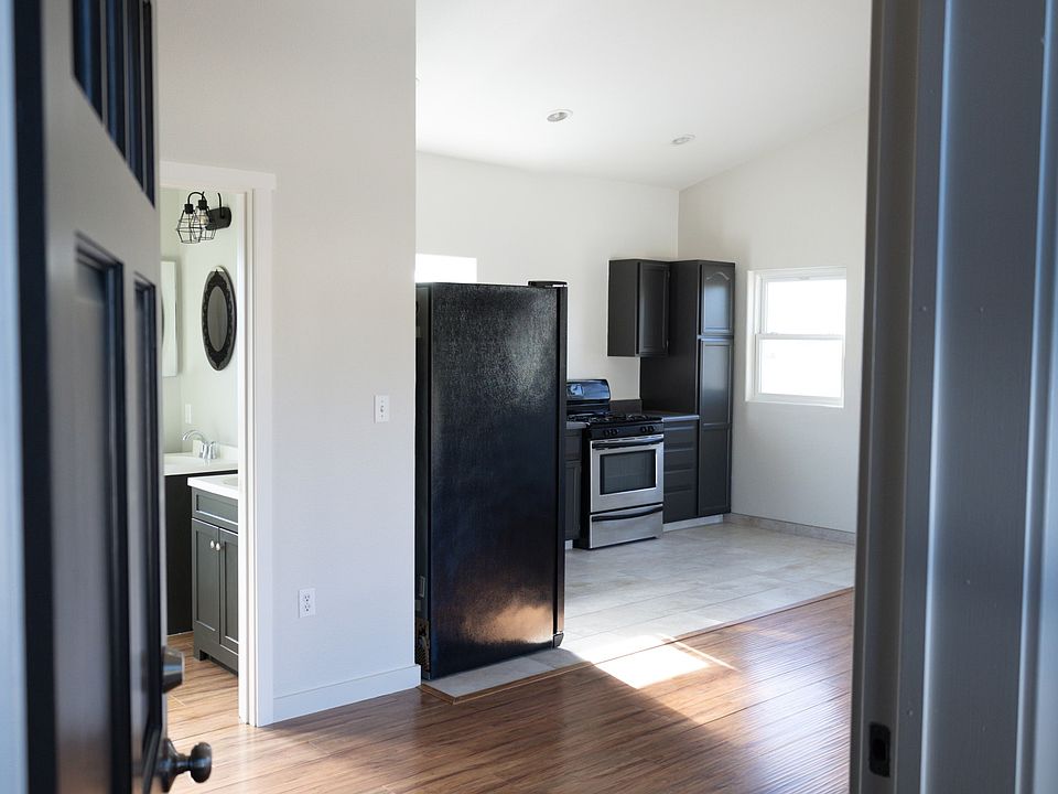 1st image of 11418 Violeta St