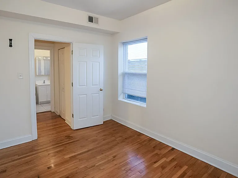 3520 N Broadway #3E — Photo 13