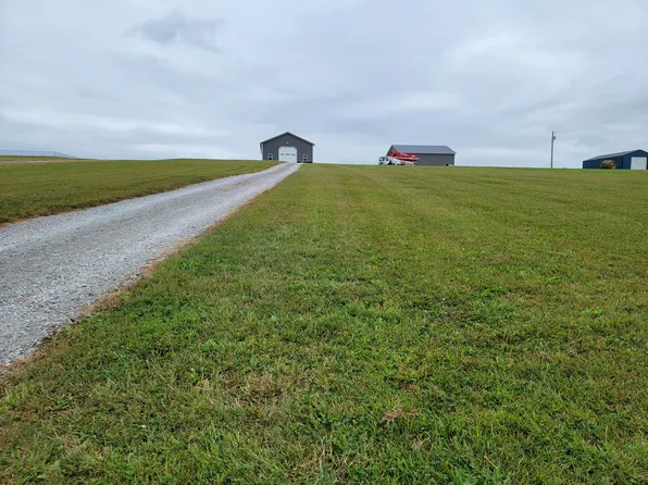 271 Pike Bluff Rd, Ewing, KY 41039