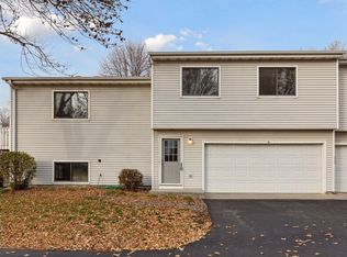 15598 Cornell Trl APT D, Rosemount, MN 55068