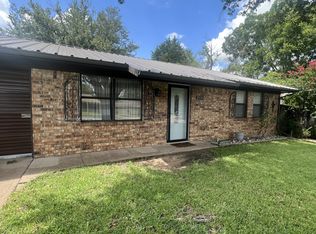 2036 Lisa Cir, Canton, TX 75103