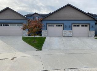 3105 Appleton Ln NW, Rochester, MN 55901