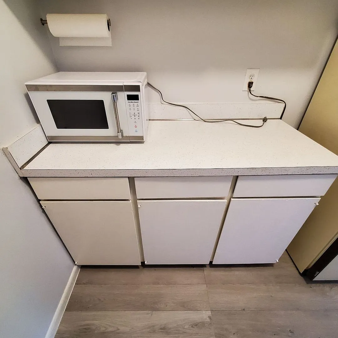 Two Bedroom Apartment Available At Barracks West — Photo 4