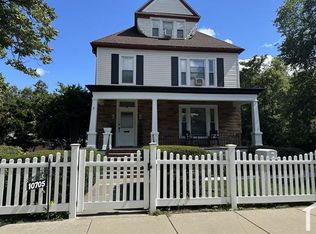 10705 S Prospect Ave #2, Chicago, IL 60643