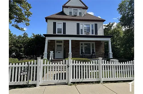 10705 S Prospect Ave #2 Photo 1