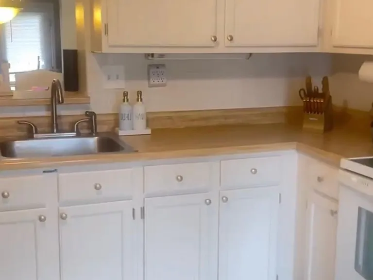 223 Villa Knoll Ct — Photo 7