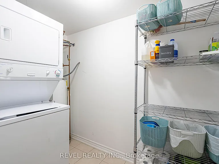 39 Coulter St #25 — Photo 19