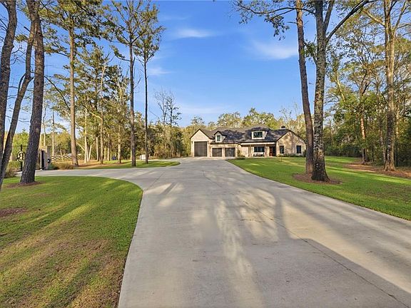 5th image of 9501 Ben Hamilton Rd