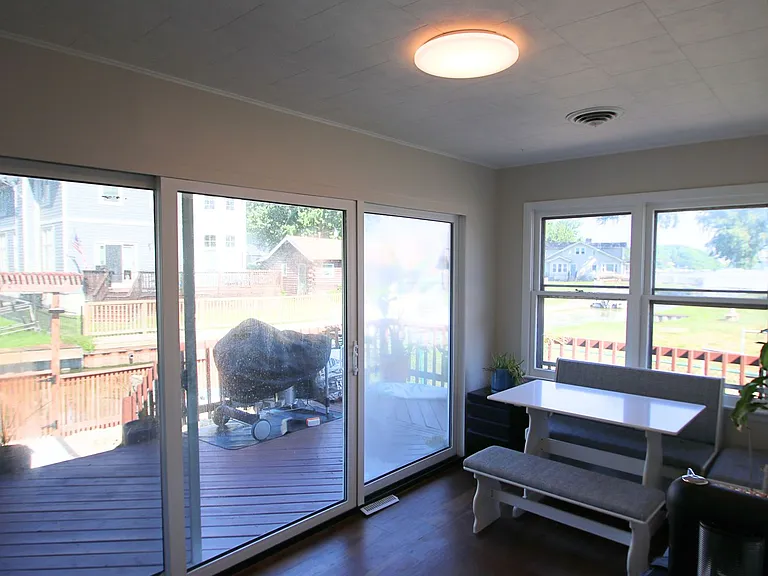 32 Lakeside Ln — Photo 13