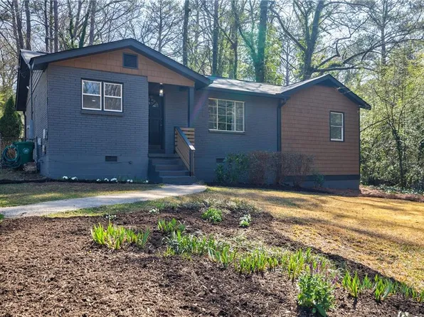 727 Cool Hollow Dr, Decatur, GA 30033