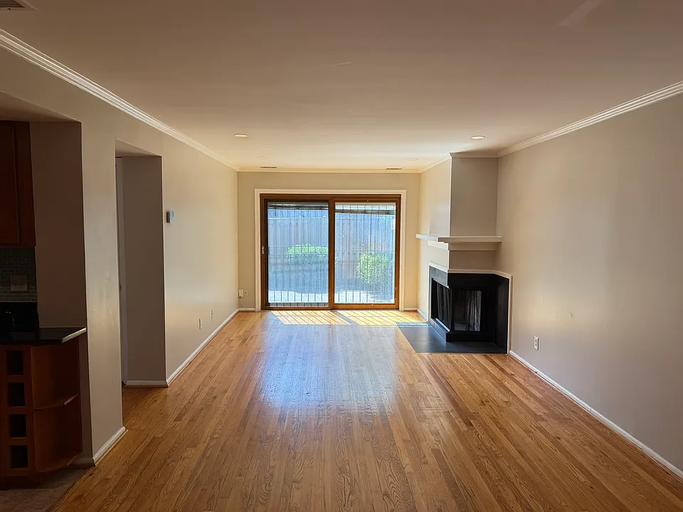 1812 Wyoming Ave NW #101