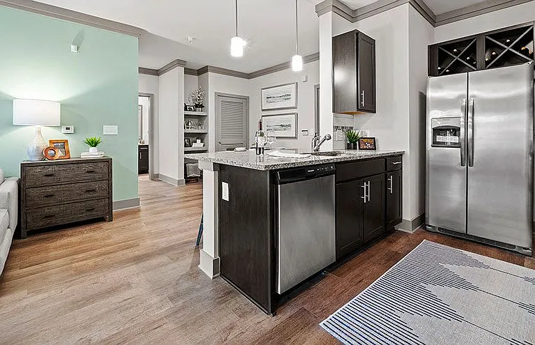 Canyon Springs Apartments — Photo 8