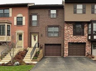 729 Windvue Dr, Pittsburgh, PA 15205