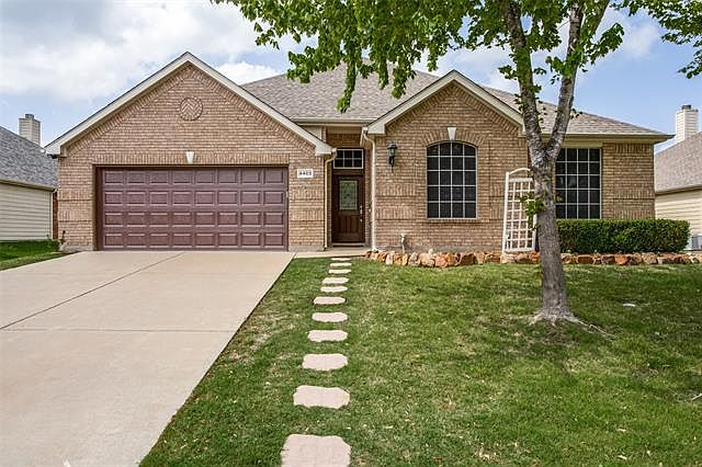 1st image of 4403 Vista Glen Ct