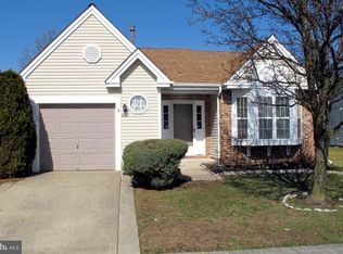 107 Indigo Dr, Mount Laurel, NJ 08054