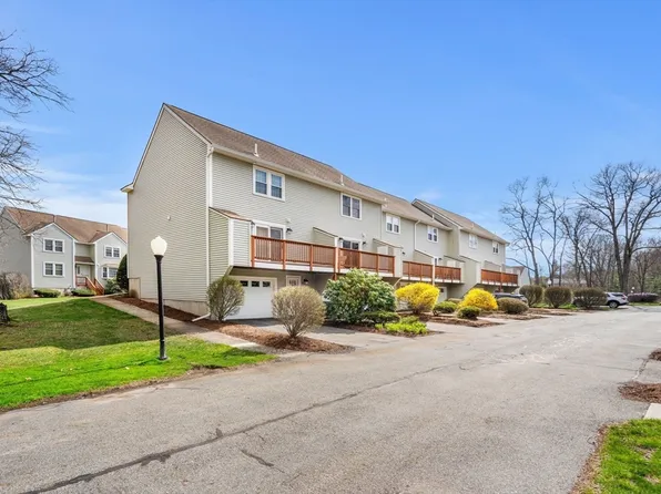159 Patrick Rd, Tewksbury, MA 01876