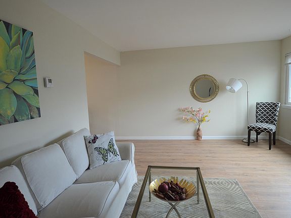 Fresh paint, new flooring, new blinds and dual pane widows