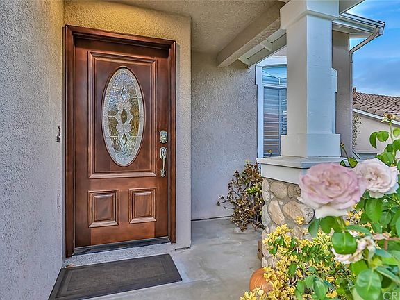 4th image of 262 Twin Falls Ct