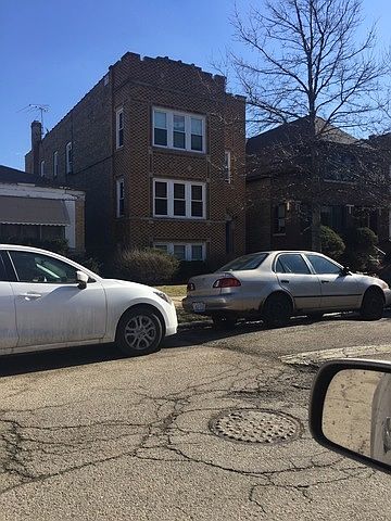 1st image of 5541 N Christiana Ave #2X