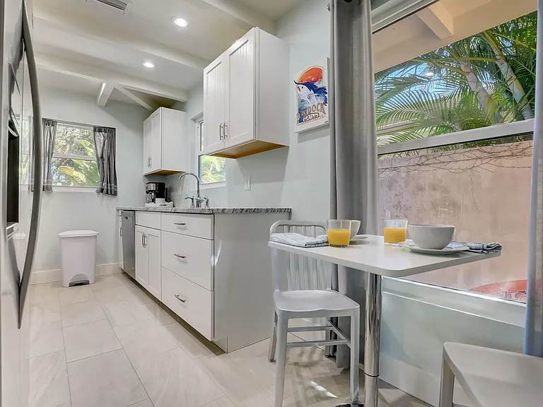 39 S Polk Dr — Photo 53