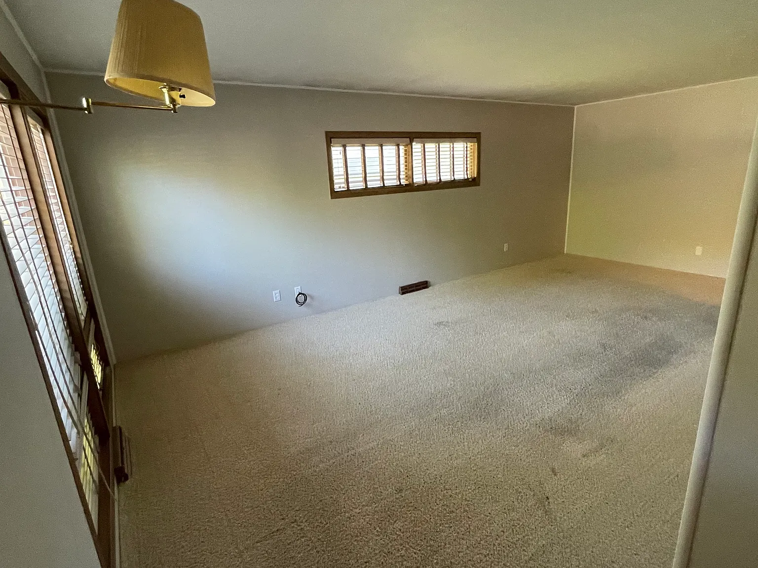 S Chestnut St, Lindsborg — Photo 4