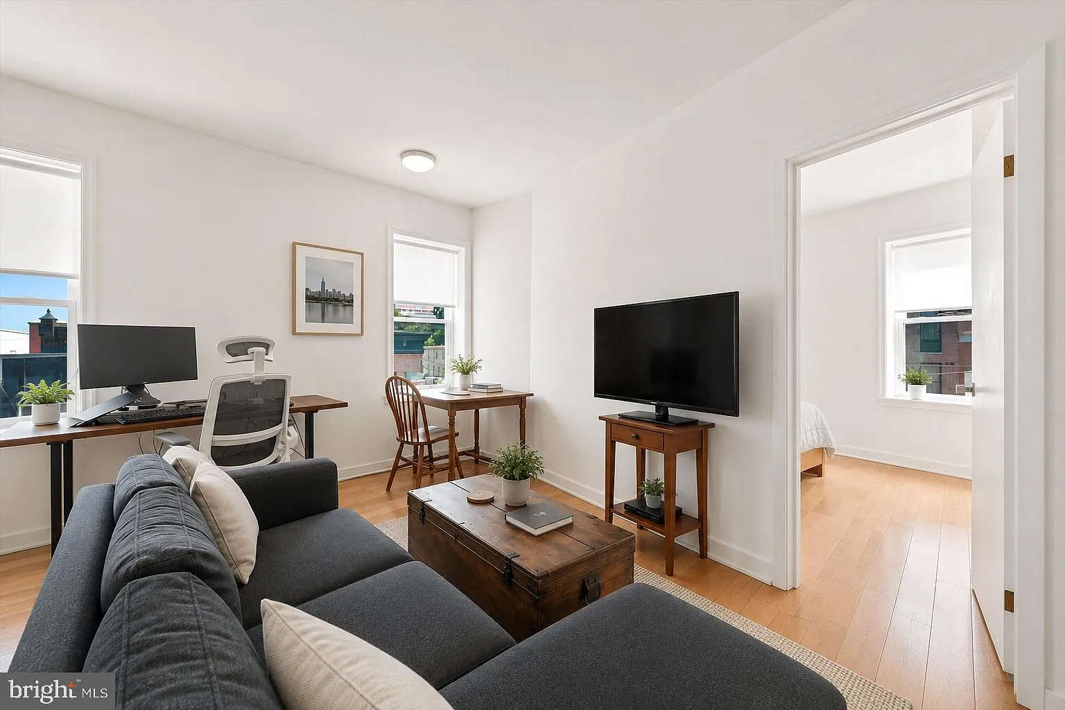 1 bed, 1.0 bath, 700 sqft, $1,550 — Photo 3