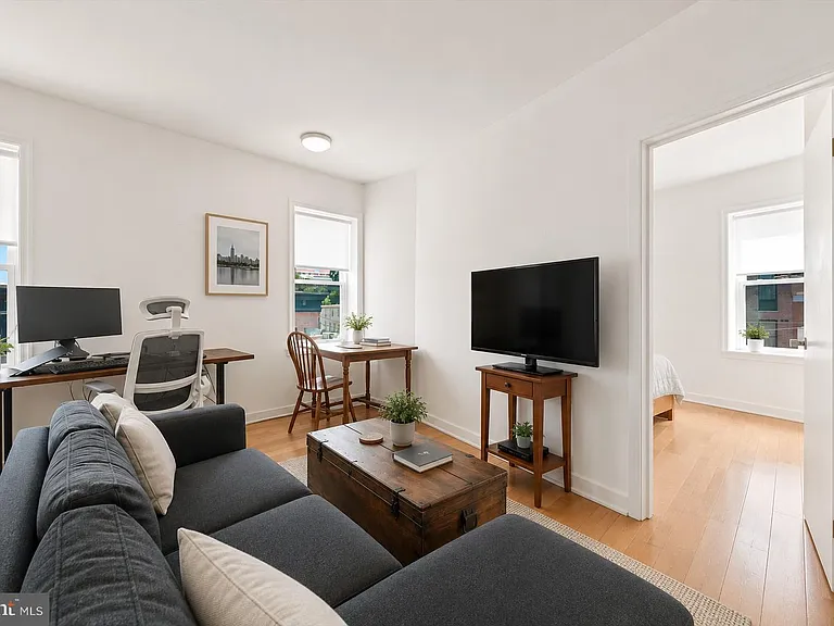 1546 Frankford Ave #3-B — Photo 3