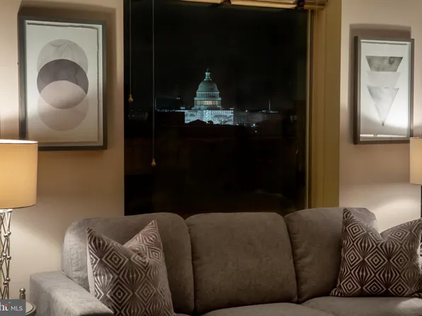 601 Pennsylvania Ave NW APT 1204N, Washington, DC 20004